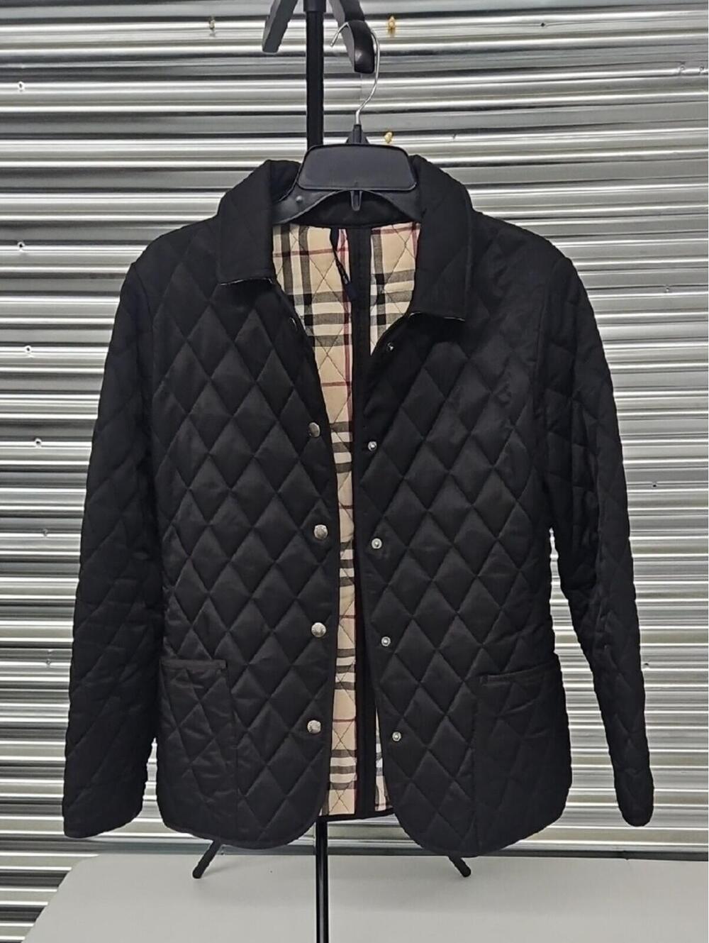 Burberry Black Quilted Lightweight Jacket with Plaid Lining